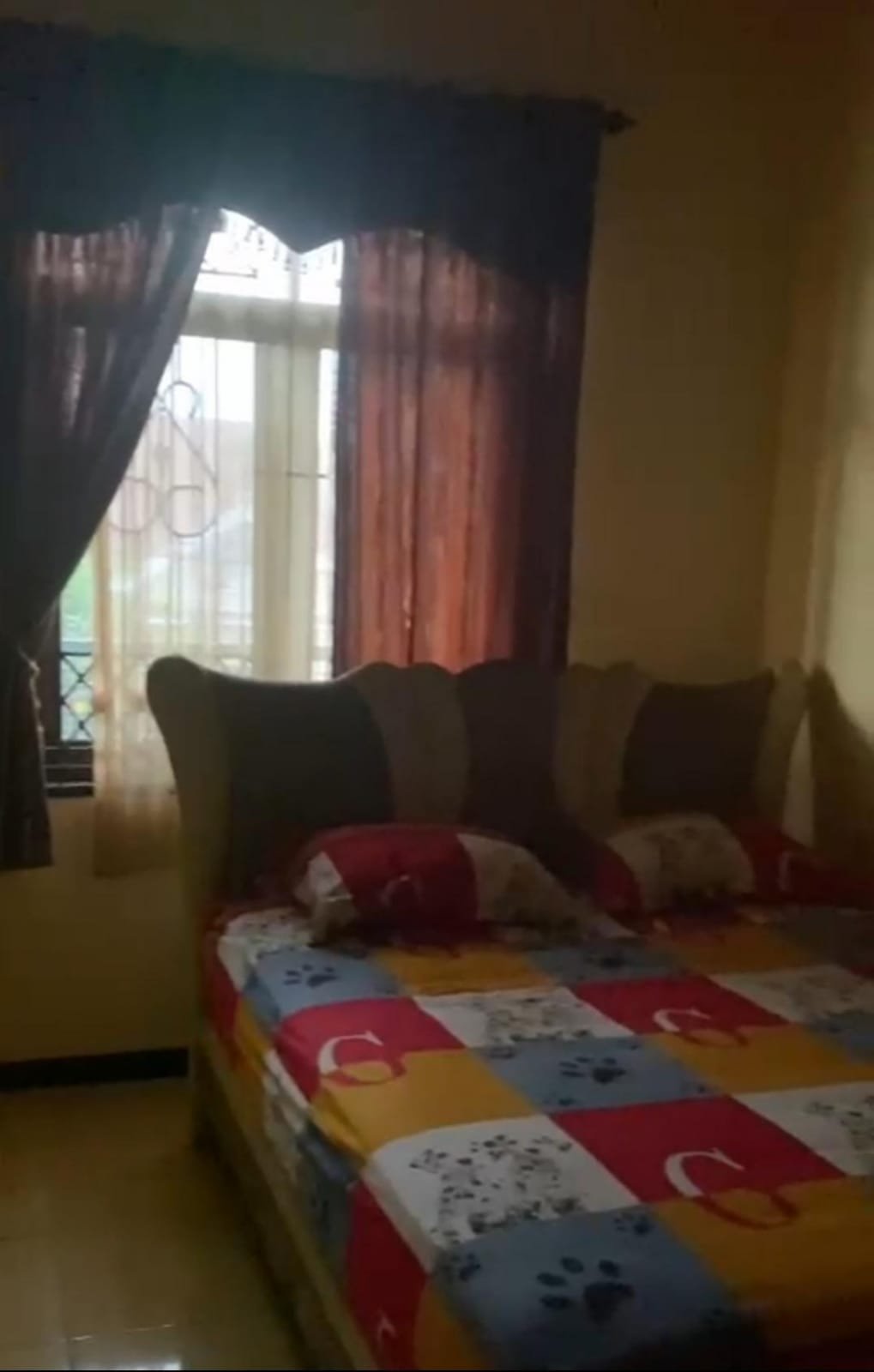 Rumah 2 Lantai Pondok Mutiara Sidoarjo Bangunan Terawat Minim Renovasi - 9