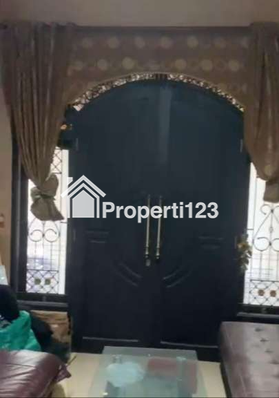 Rumah 2 Lantai Pondok Mutiara Sidoarjo Bangunan Terawat Minim Renovasi - 4