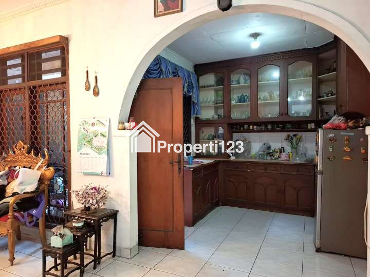 Rumah 2 Lantai Jalan Madrasah Duren Sawit Jakarta Timur - 5