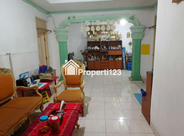 Dijual Rumah Hook 2lt Dalam Komplek di Sukatani - 4