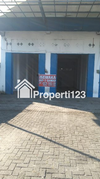 Disewakan 3 ruko gandeng cocok untuk bisnis apapun - 1