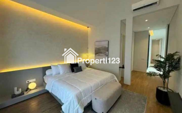 Rumah Semi Furnished Baru Gress Lokasi Mojoklanggru Gubeng Surabaya - 9