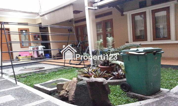 RUMAH DAN KOST EKSLUSIF 14 KAMAR PENUH TERISI  DI KAWASAN PERKANTORAN JL. BKR BANDUNG - 2