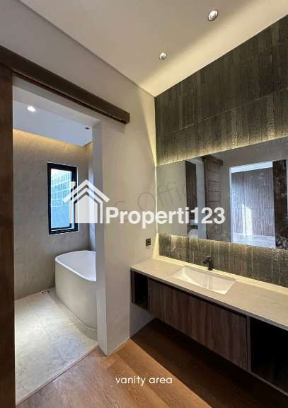 Dijual Rumah style villa area Gatsu Barat Denpasar Bali - 4