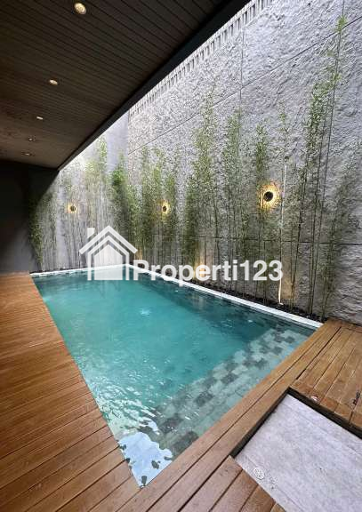 Dijual Rumah style villa area Gatsu Barat Denpasar Bali - 9