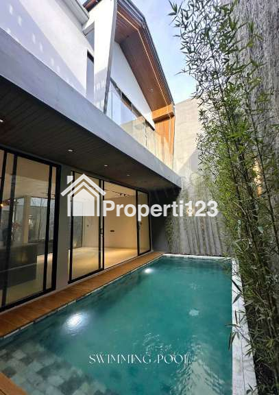 Dijual Rumah style villa area Gatsu Barat Denpasar Bali - 2