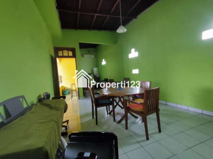 Ruang Usaha atau RukoStrategis Cocok untuk Resto atau Kantor - 2