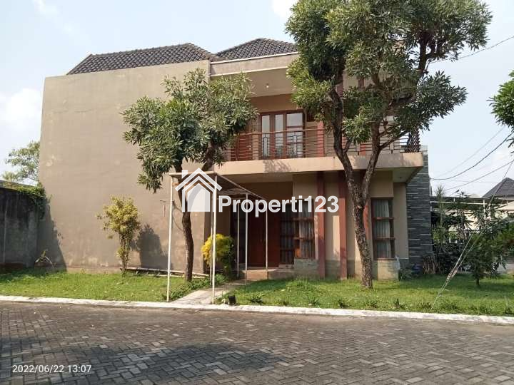 Rumah Mewah 2 Lantai dalam Perumahan Cluster Elite di Gentan Baki Sukoharjo - 2