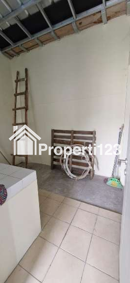 Dijual BU Take Over Rumah Siap Huni Bebas Banjir di Srimaya Residence Bekasi - 9