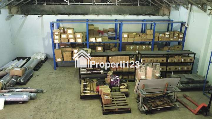Gudang Kantor Murah Jalan Raya Wibawa Mukti II Jatiasih Bekasi - 7