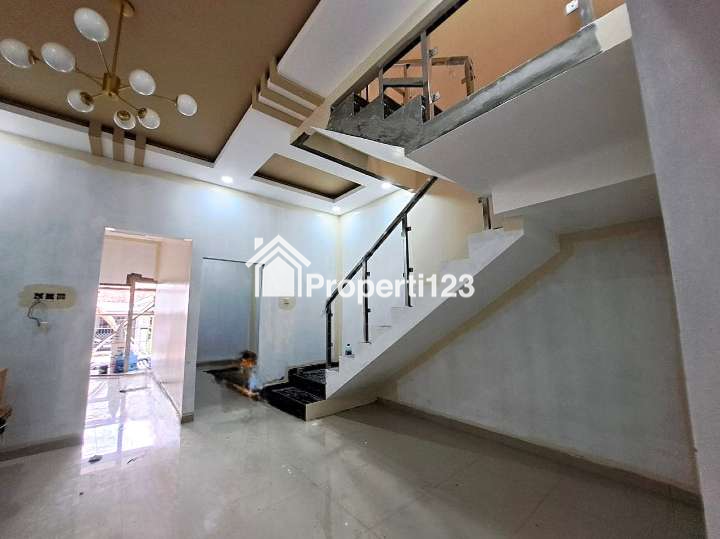 Rumah Baru Modern Minimalis Strategis Harapan Indah 1 Bekasi - 3