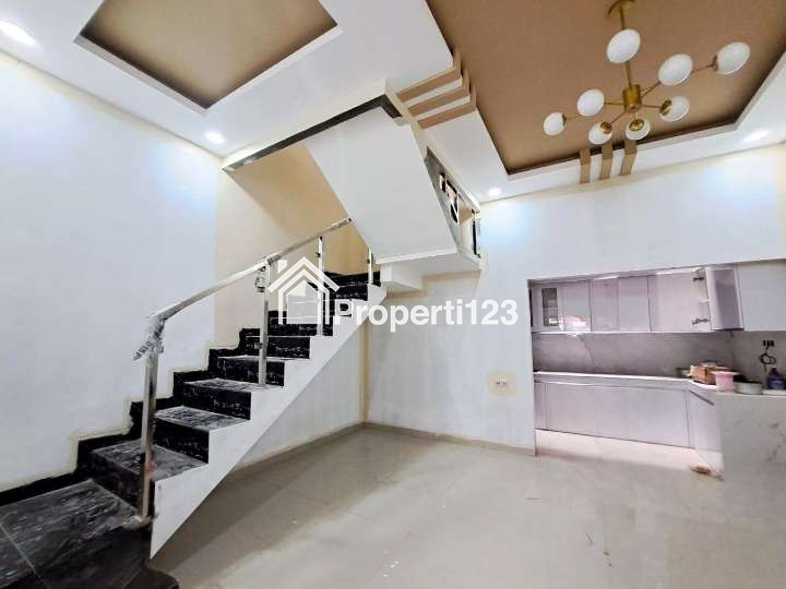 Rumah Baru Modern Minimalis Strategis Harapan Indah 1 Bekasi - 2