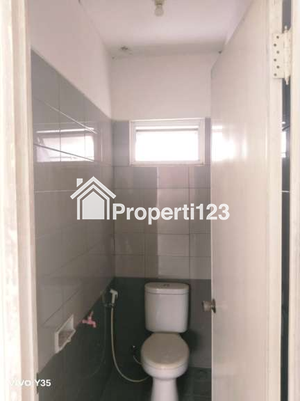 Ruko 2 Lantai Cluster De Residence By Harapan Indah Bekasi - 10