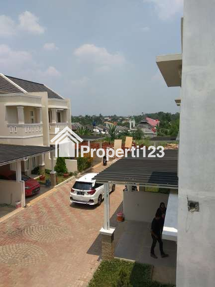 Dipasarkan Rumah Premium 2 Lantai Siap Huni - 10