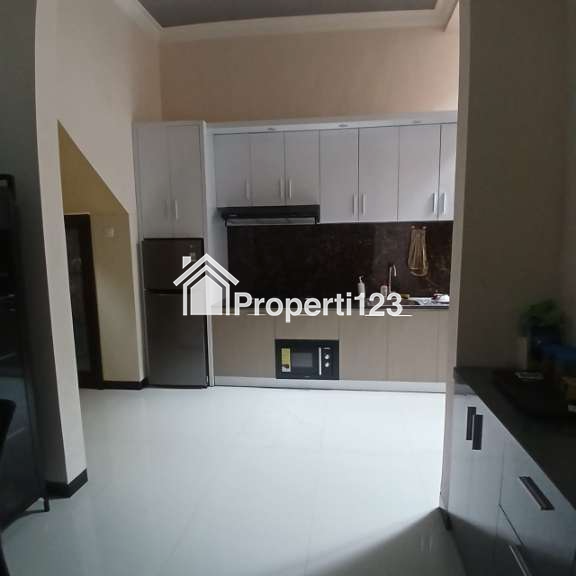 Jual Rumah 2 lantai dekat Polres Banyuwangi kota - 4