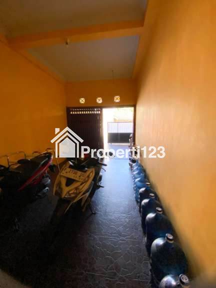 Jual Kost aktif 2 lantai Dekat Ramayana Mall di Sobo Banyuwangi kota - 12