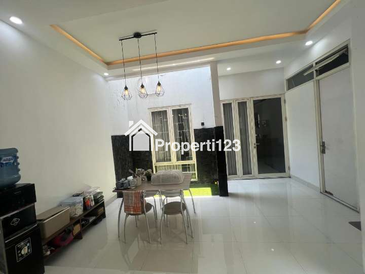 Dijual Rumah Minimalis Semi furnished di Semampir Tengah Sukolilo Surabaya - 8