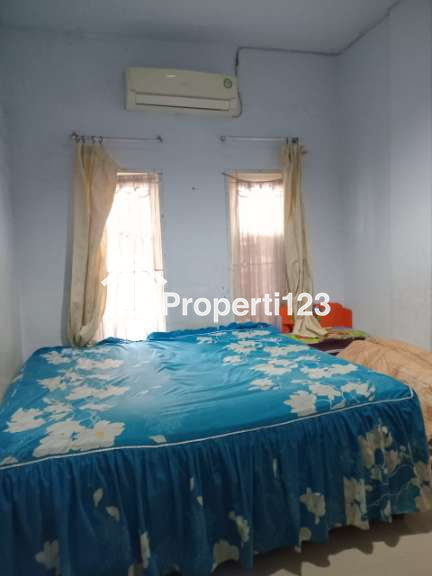 DIJUAL RUMAH 2 LANTAI, BEBAS BANJIR, LOKASI MEDAN JOHOR - 7