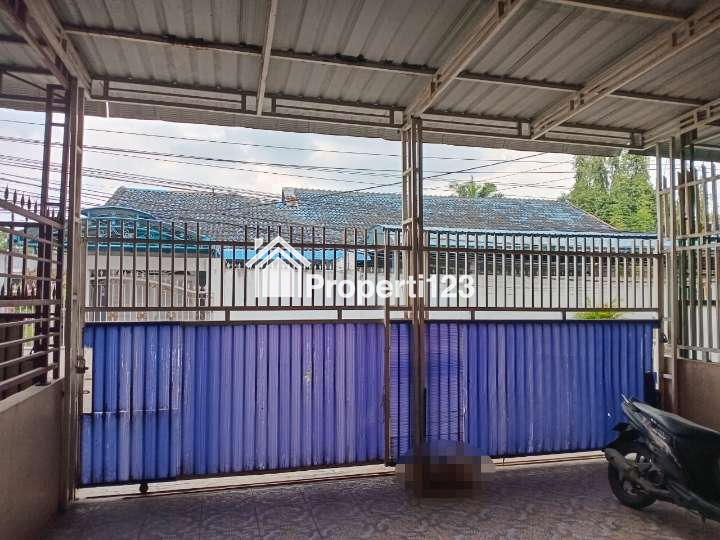 DIJUAL RUMAH 2 LANTAI, BEBAS BANJIR, LOKASI MEDAN JOHOR - 3