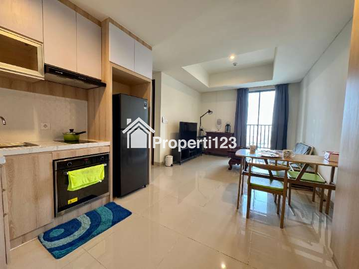 Apartemen Cleon Park 2Br 54m Full Furnished di JGC Cakung - 2