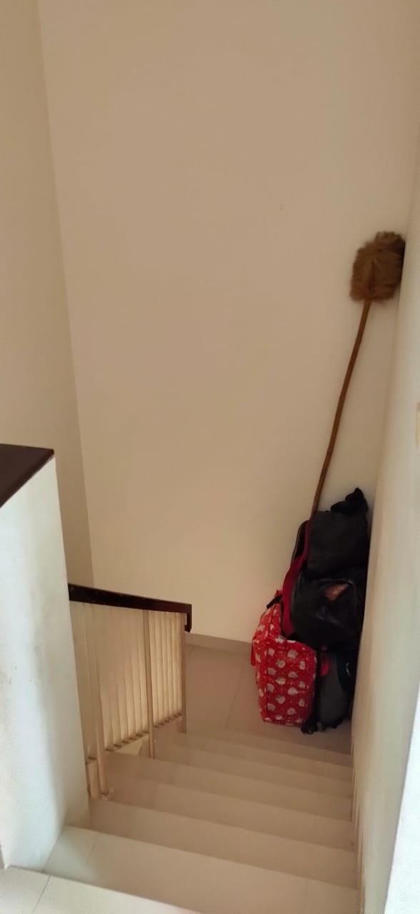 Dijual Cepat Rumah Cash or Over kredit Berlokasi Strategis di Grand Galaxy City Bekasi - 11