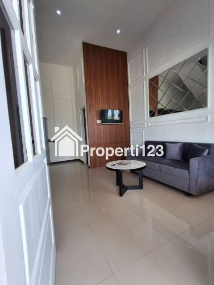 RUMAH MODERN 2 LANTAI DEKAT KAMPUS BINUS - 5