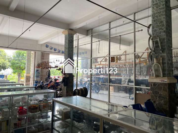 DIJUAL CEPAT BANGUNAN KOMERSIL (RUKO 3LT) - 4