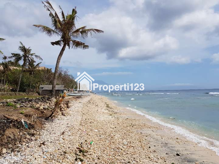 Tanah di  BATUMAULAPAN BEACH FRONT LAND Nusa Dua Bali - 3