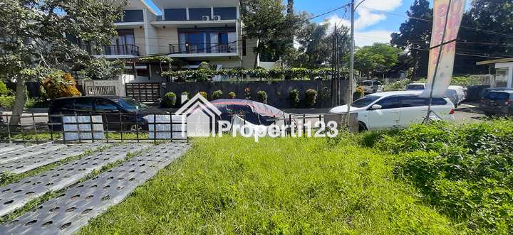 TANAH UNTUK RUMAH MEWAH KAWASAN ELITE SAYAP JALAN DR. SETIABUDI BANDUNG - 10