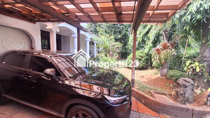 Rumah Megah di Menteng Dalam - 2