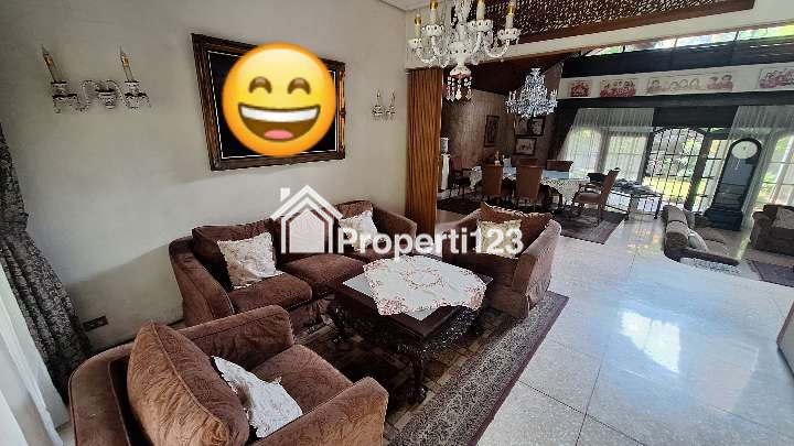 Rumah Megah di Menteng Dalam - 4