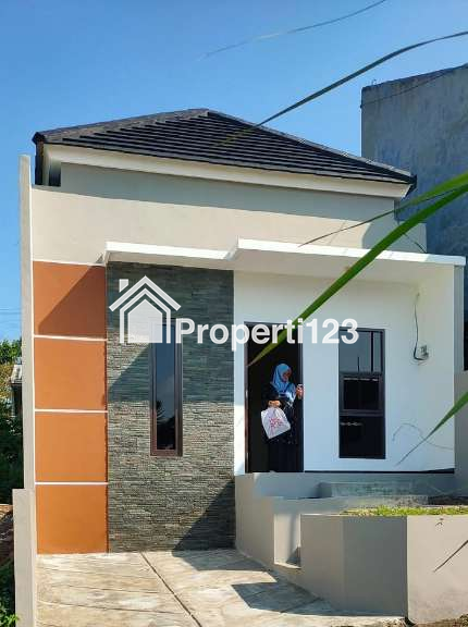 Rumah Mewah Minimalis Lingkungan Asri Tembalang - 5