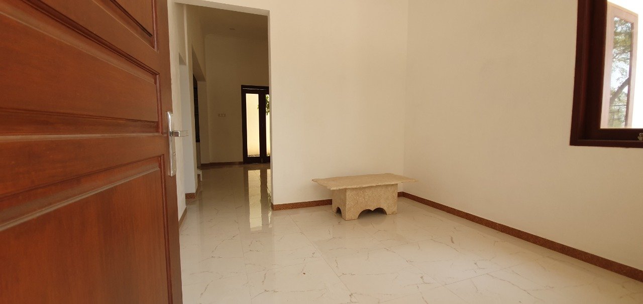 Rumah Mewah 2 Lantai Dijual Malang - 4