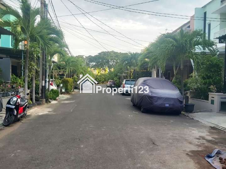 Rumah Bagus Siap Huni Cluster Harmoni Harapan Indah Bekasi - 15
