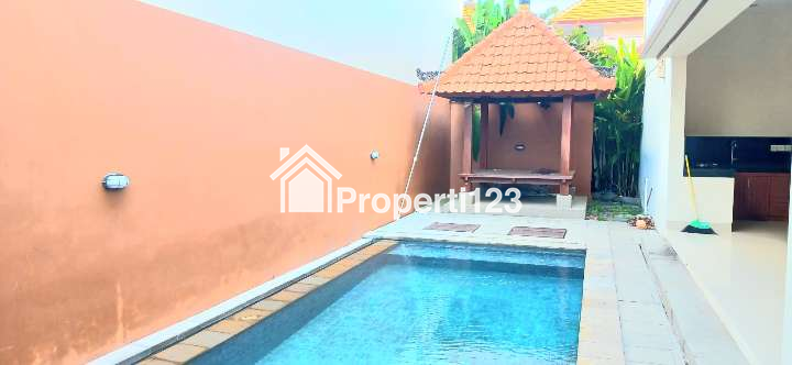 Disewakan Villa Semi Furnished Dkt Pantai Mertasari Sanur Denpasar Bali - 2