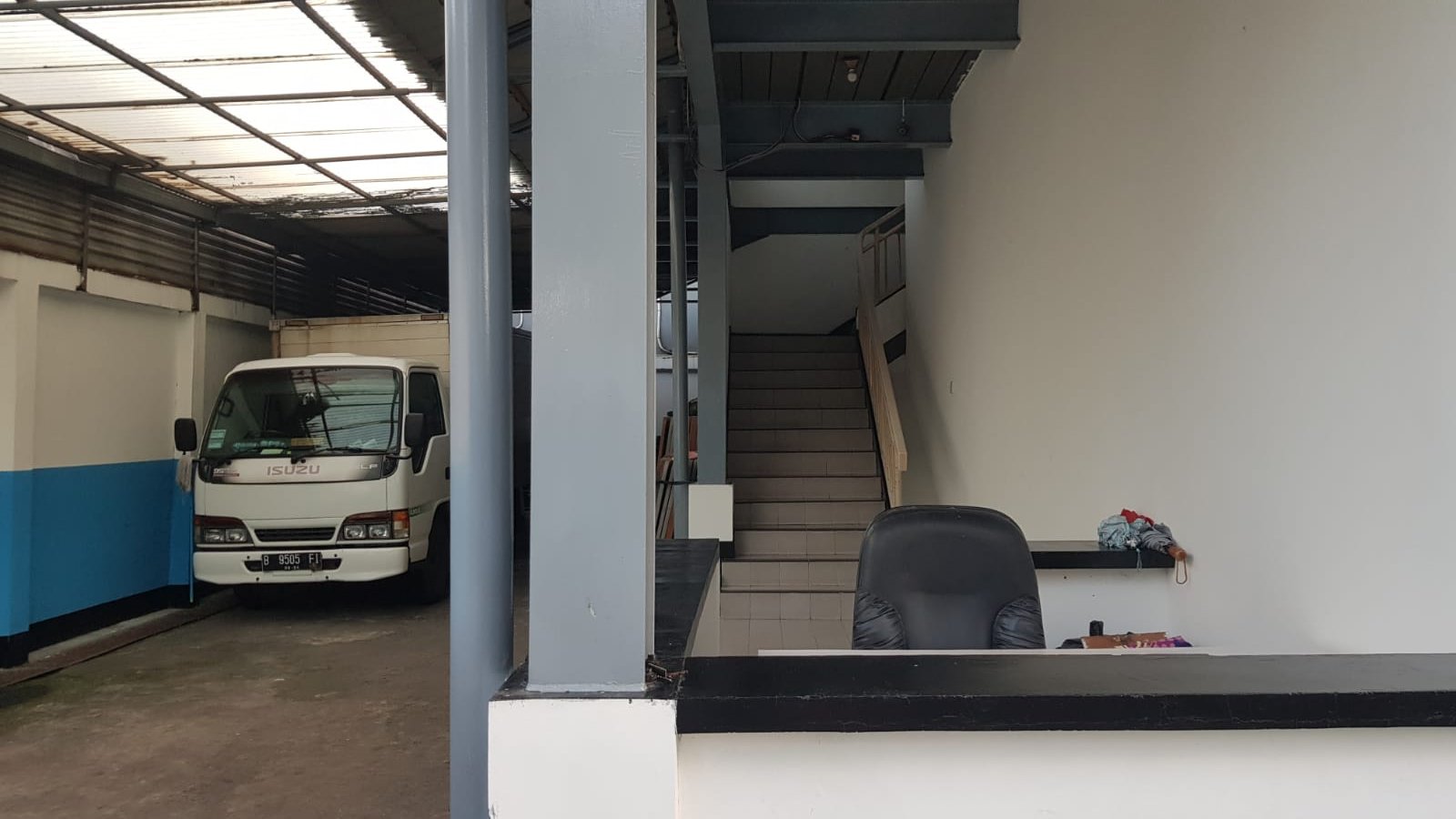 Di jual kantor dan workshop lokasi Rawamangun - 1