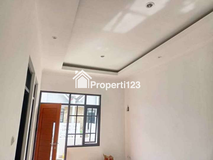 Rumah Ready Siap Huni Minimalis Modern Di Kawasan Bebas Banjir Tembalang - 1