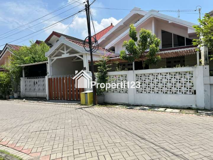 Rumah Ciamik Smart Home Semi Furnished Lokasi Perumnas Gayungan Surabaya Selatan - 4