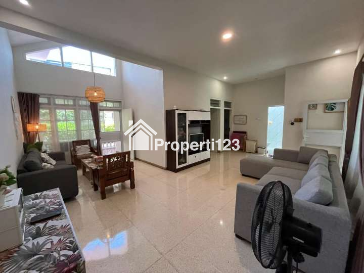 Rumah Ciamik Smart Home Semi Furnished Lokasi Perumnas Gayungan Surabaya Selatan - 5