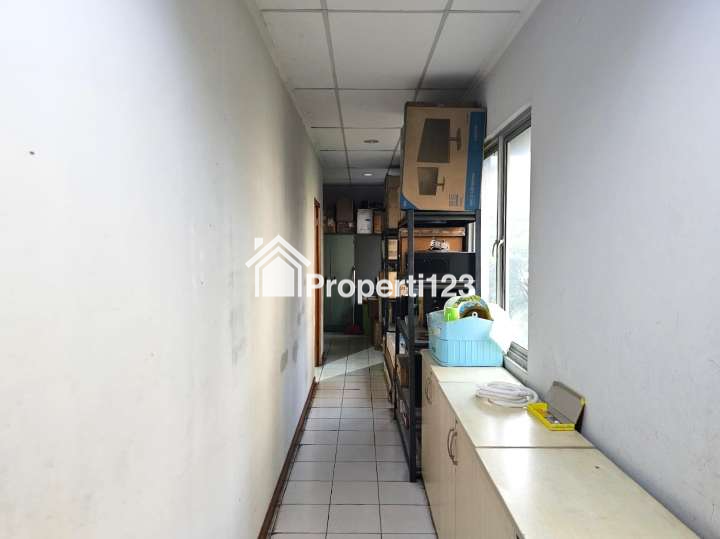 Rukan Hoek Komplek Gading Bukit Indah Kelapa Gading Jakarta Utara - 13