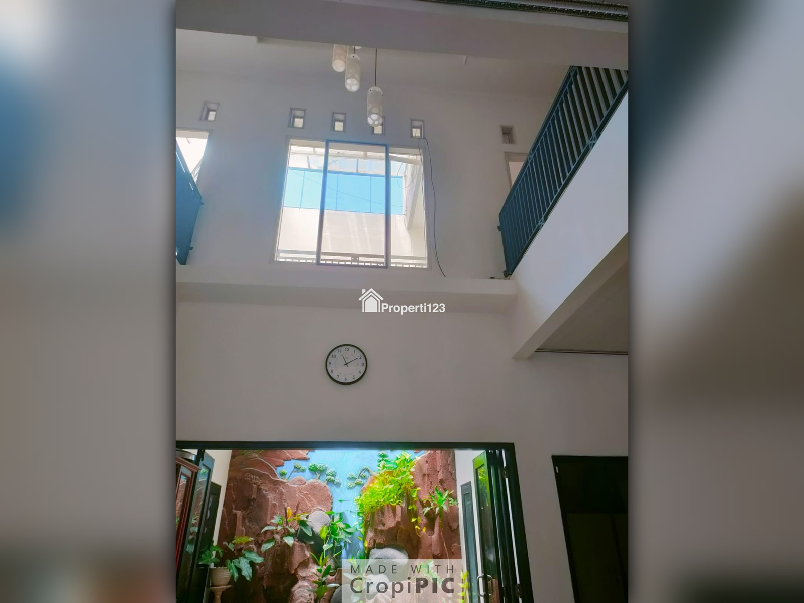 Dijual Rumah 2 lantai di PHR - 2