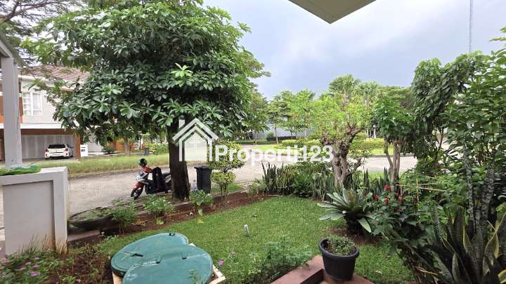 Rumah Hoek Megah Siap Huni Cluster Asera Harapan Indah Bekasi - 19
