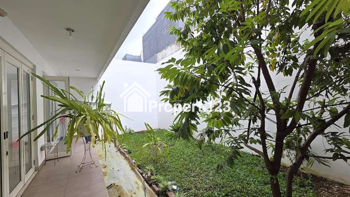 Rumah Hoek Megah Siap Huni Cluster Asera Harapan Indah Bekasi - 18