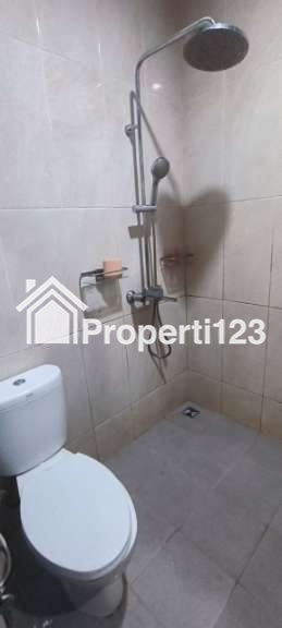Rumah nyaman full furnished di The Villas Serpong - 8