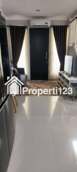 Rumah nyaman full furnished di The Villas Serpong - 4