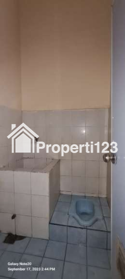 Disewakan rumah 4KT-2KM-1 gudang-LT/LB 105/150 full-furnished - 13