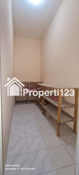 Disewakan rumah 4KT-2KM-1 gudang-LT/LB 105/150 full-furnished - 15