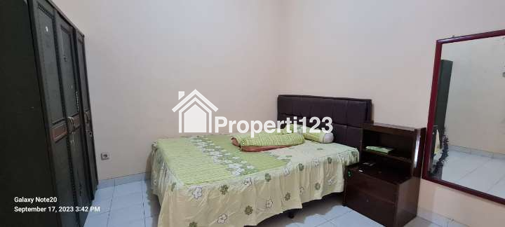 Disewakan rumah 4KT-2KM-1 gudang-LT/LB 105/150 full-furnished - 7