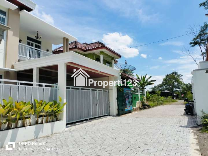 Rumah Baru 4 kamar tidur dekat kampus uniryo harga diskon - 2