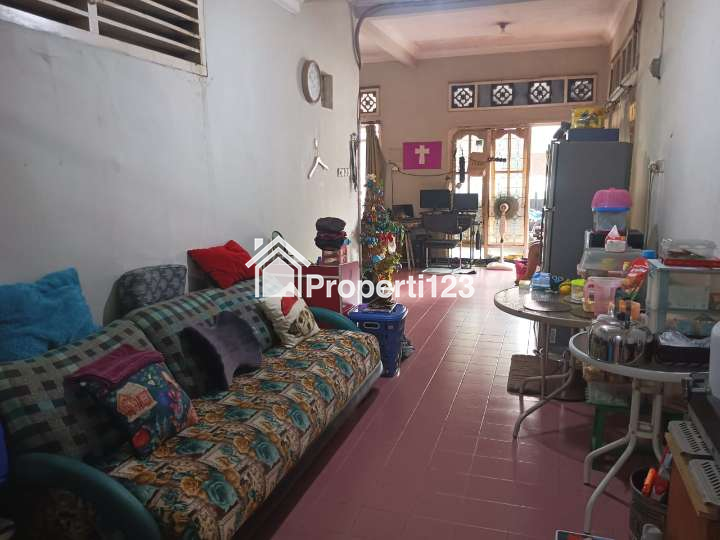 Rumah Harga Rp 2 M - an di Menteng Dalam - 5